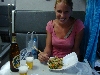 Nachtessen im Zug nach Bangkok